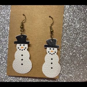 Snowman earrings
